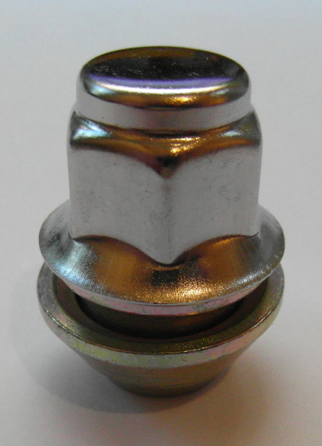 Ford-Ghia-Nut-2.JPG