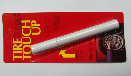 Tire-touch-up-pen-white.jpg