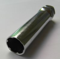 Spline wheel nut and bolt adapter in chrome finish