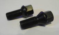 Wheel bolt Black 14mm 1.5 thread taper and radius seating.