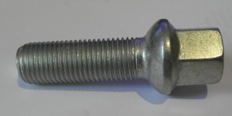 wheel-bolt-R14.JPG